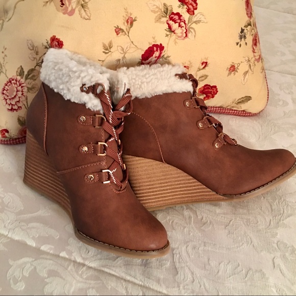 Nautica Shoes - Nautica NEW!!! Awesome!!! GALVA Wedge Boots